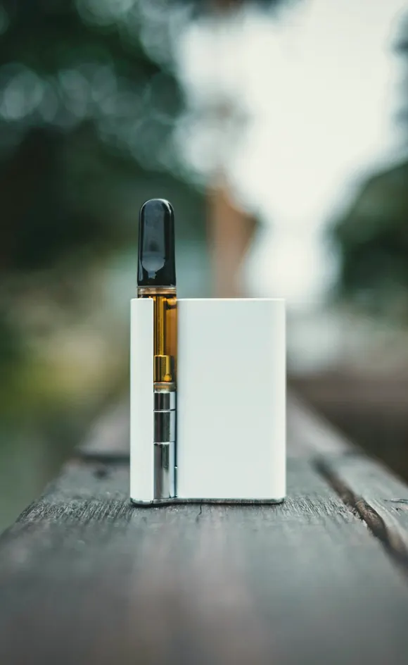 Vapes